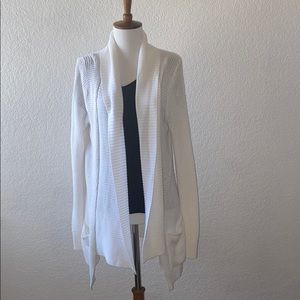 White sweater • Express